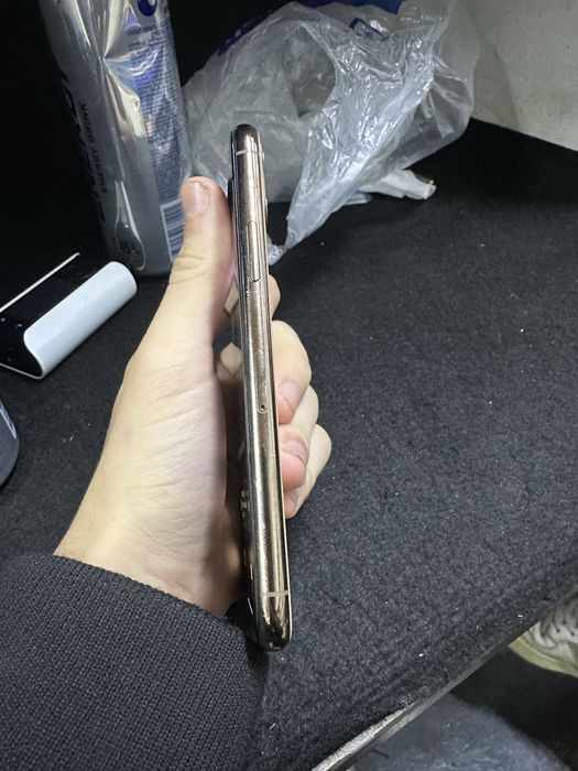 В продаже 11 PRO  хороший состаяне