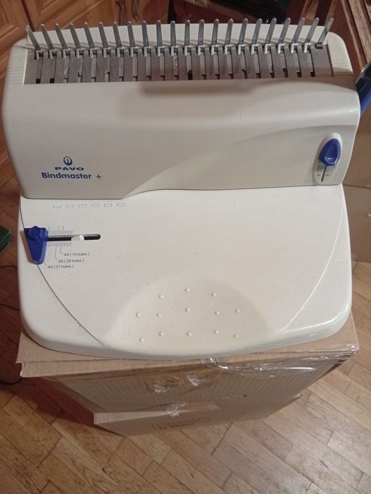 Ръчна подвързваща машина