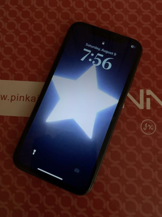 IPhone 11 Перфектен за части