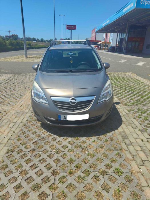 Опел Мерива В 6000 лв 2011г. Бензин!