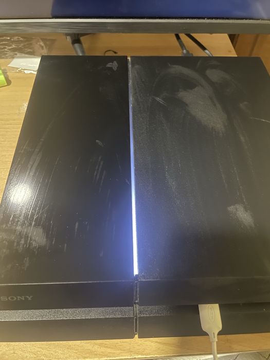 Ps 4 + akalnt sus igri