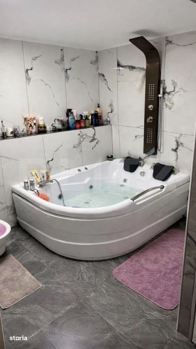 Apartament EXCLUSIVIST cu 4 camere, DECOMANDAT, 90 MP