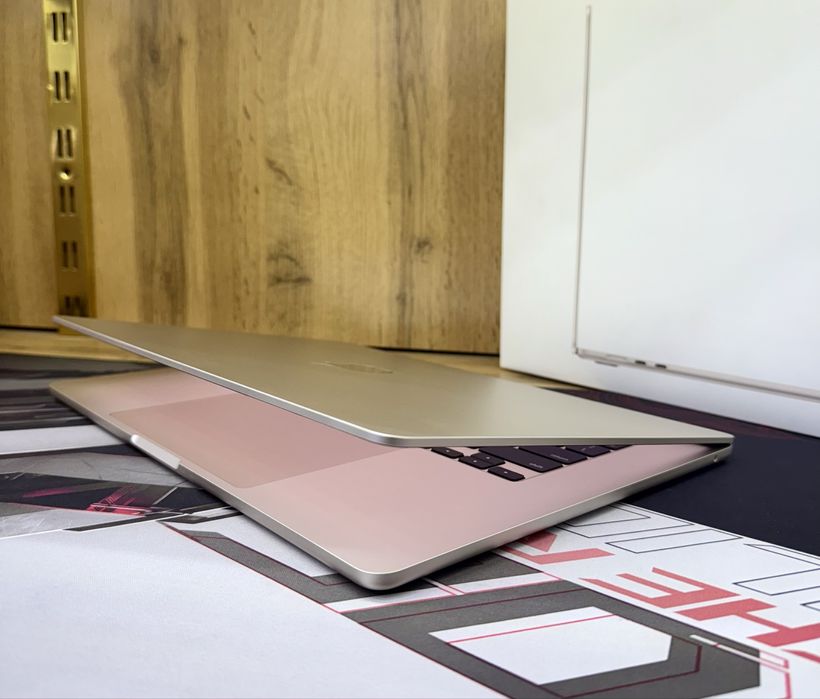 Macbook Air M4 15inch 16/512GB 100% 14цикл