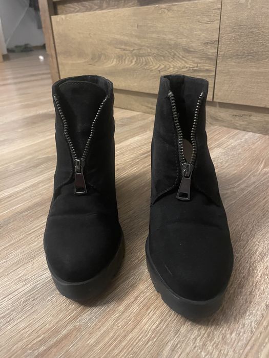 Ghete/Botine Stradivarius 36