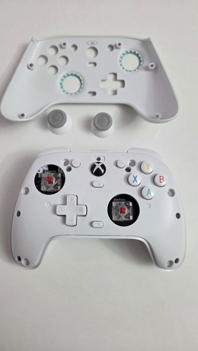 Продам геймпад Gamesir G7 SE