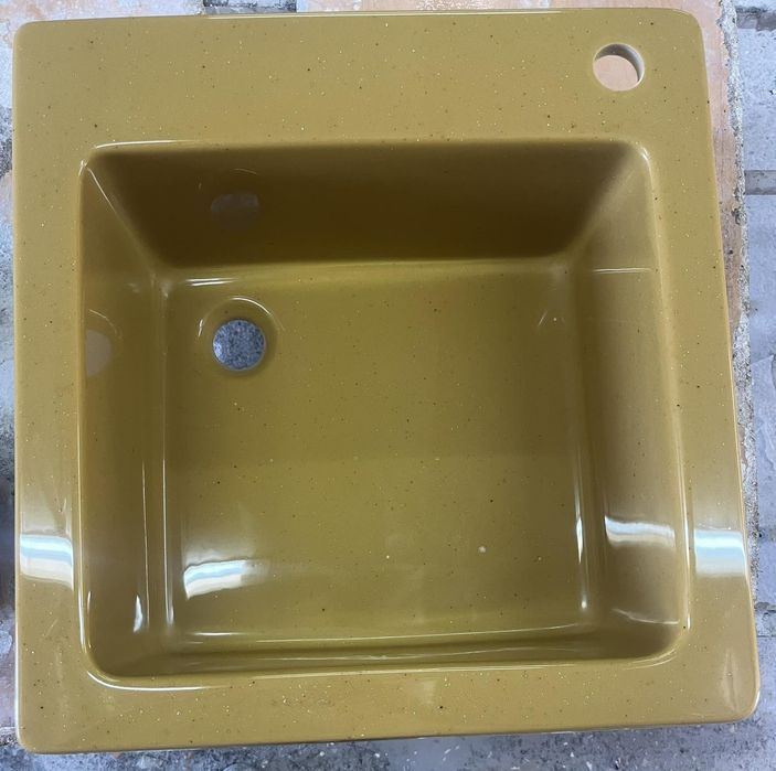 Мивки от полимермрамор и граниктит