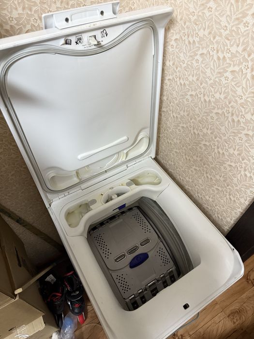 Продам стиральную машину