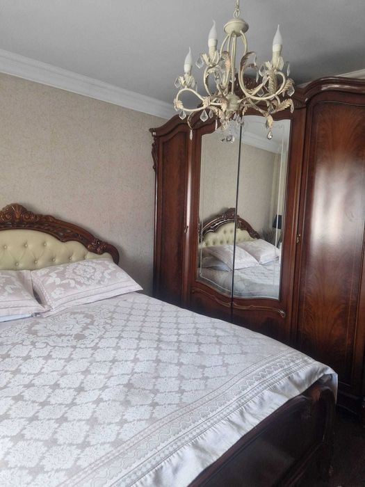 Apartament de vânzare cu 3 camere renovat în Urziceni, Ialomița