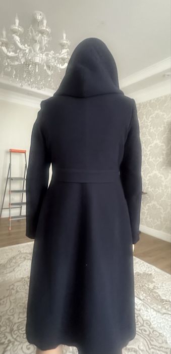 Женское демисезонное  пальто