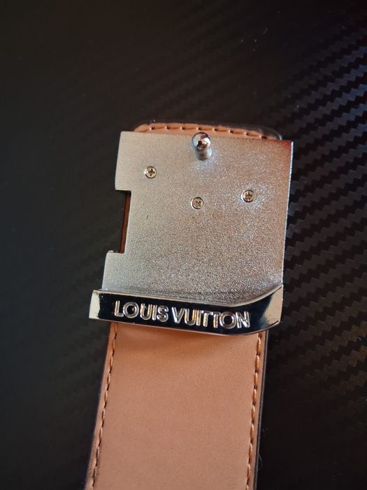 Curea Louis Vuitton