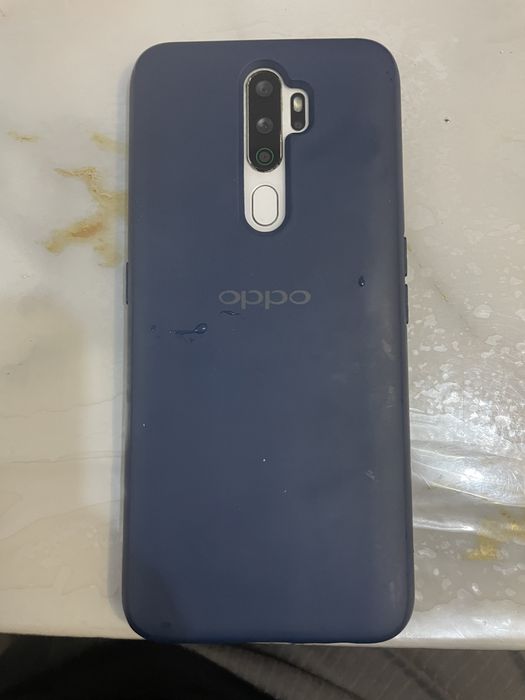 OPPO A5 2020года.