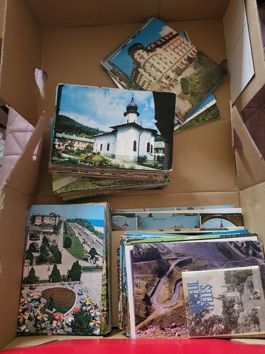 Vând cărți poștale vechi