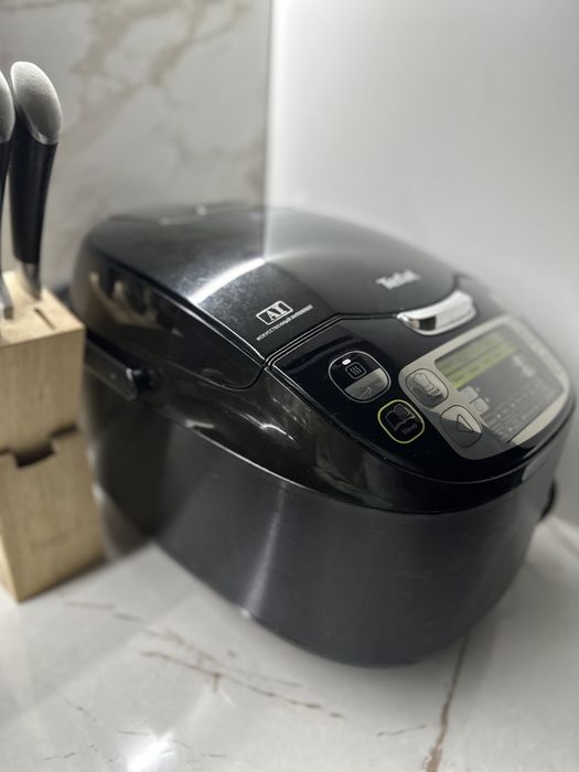 Продам мультиварку