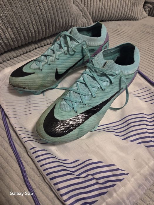 Ghete Nike Mercurial