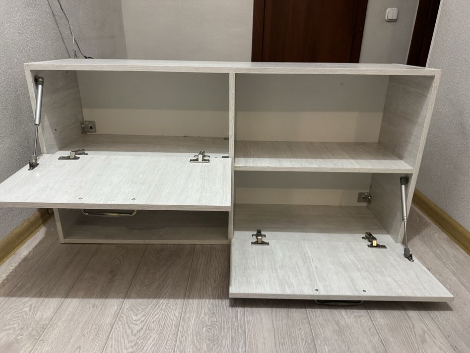 Продаю тумбу для обуви