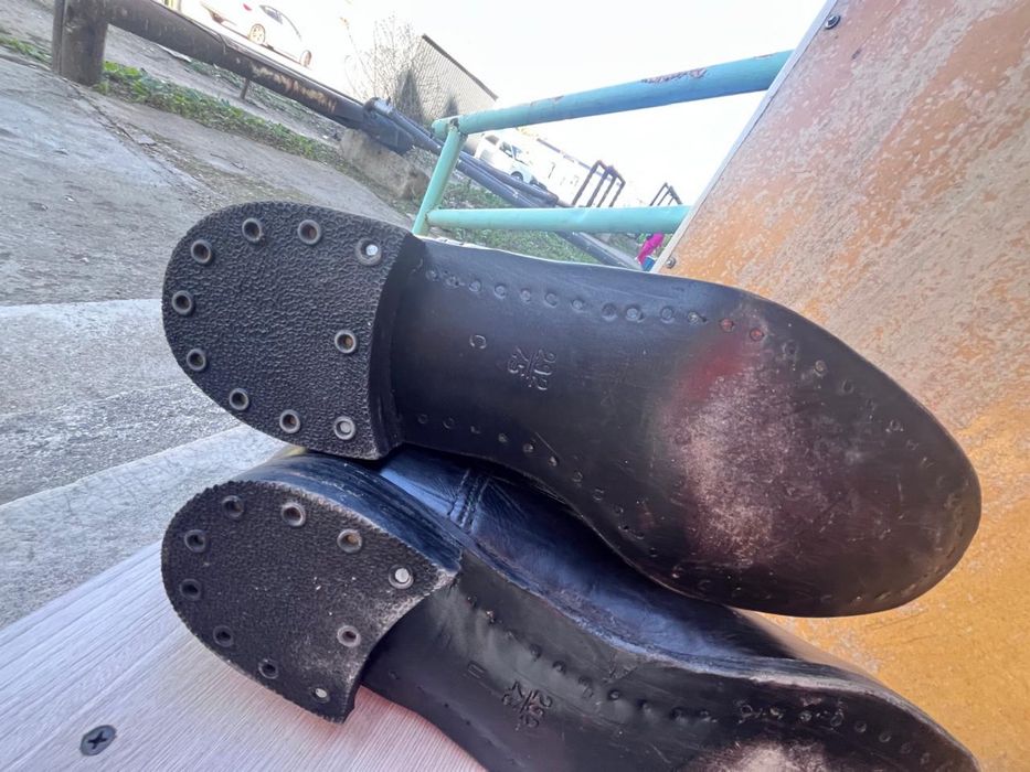 Срочно продаю хромовые сапоги