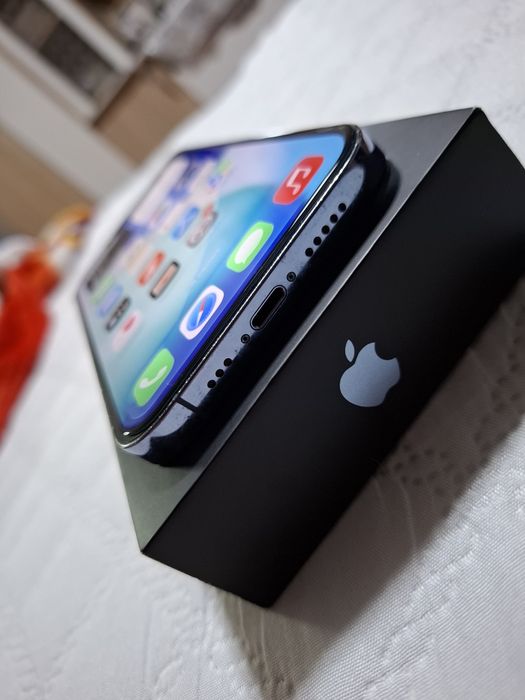 Iphone 13 pro 256  sănătate baterie 80