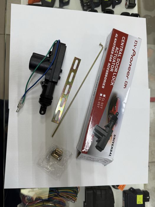 Актуатор центрального замка DV-Pioneer автомобильный