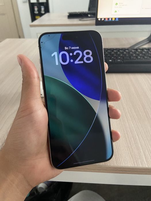 Продам или обмен Iphone 15 pro max