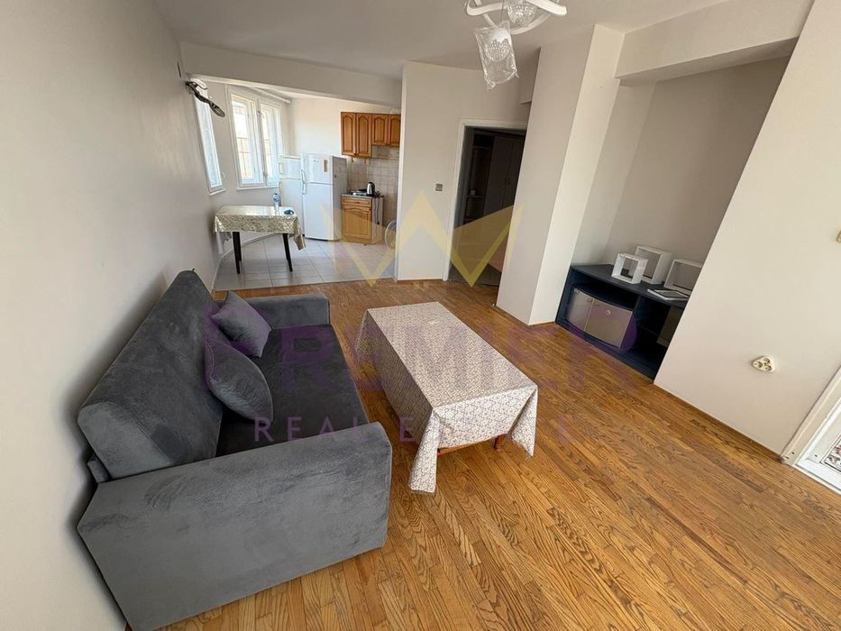 Продава се Тристаен апартамент в Варна, Автогара - 87 кв.м за 1610 €/кв.м - Снимка #4