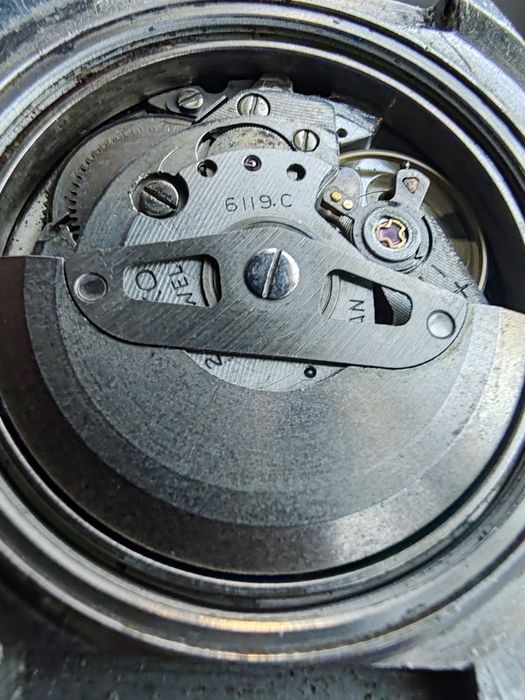 Ceas Seiko 5 Sports UFO 43 mm Funcționează excelent!