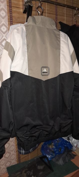 Продам новую олимпийку Adidas.