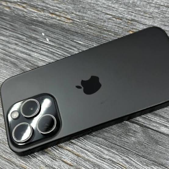 iphone 15 pro 128g emkost 81