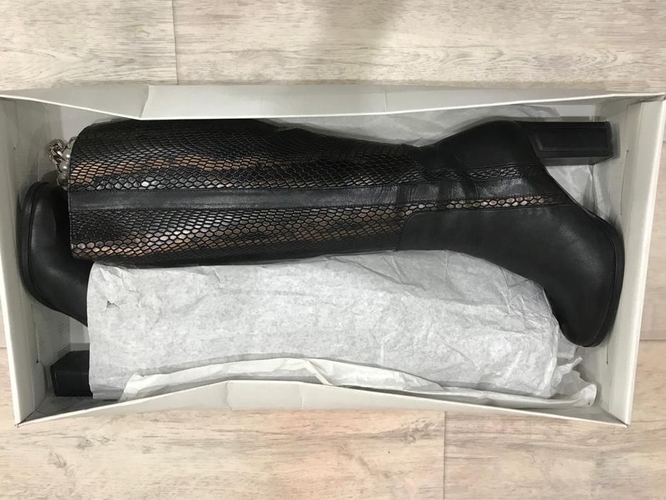 Продам сапоги осень зима