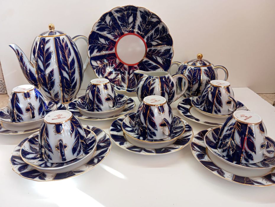 Руски порцелан. Сервиз.