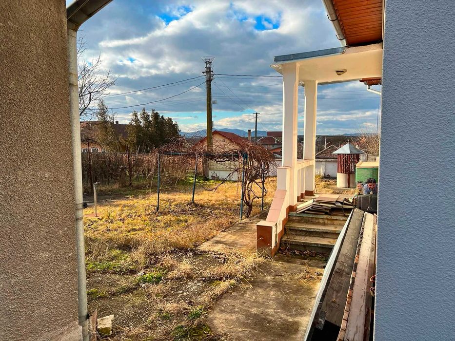 Casa de vanzare