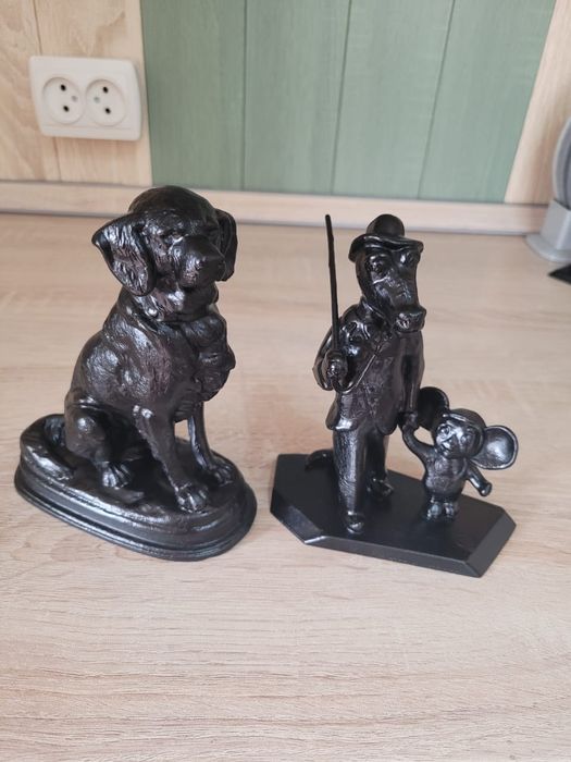 Продаются статуэтки