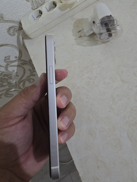 iPhone 12 256 в хорошем состоянии