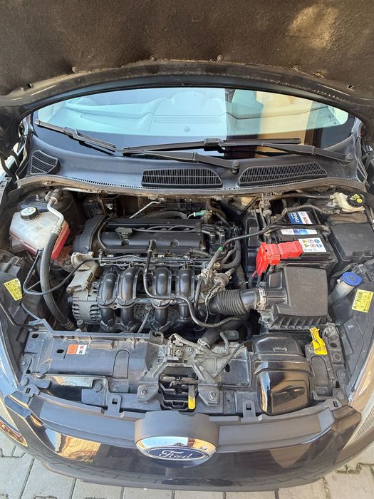 ~ Ford Fiesta 2010 ~ benzina ~ prim proprietar
