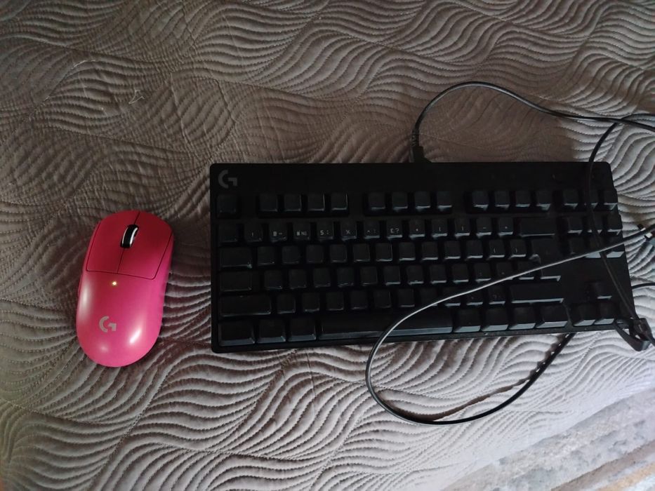 Logitech superlight 2 + клава logitech