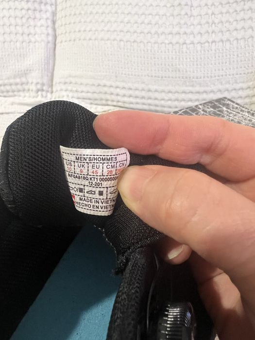 Продам мужскую обувь