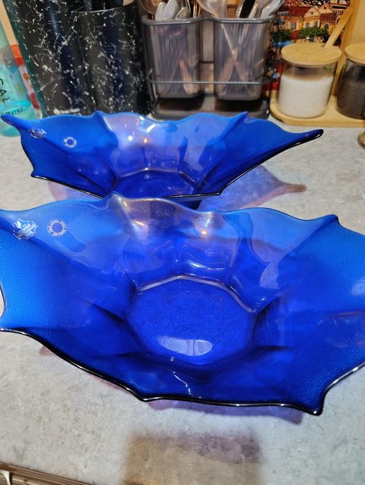 Продам    посуду  .