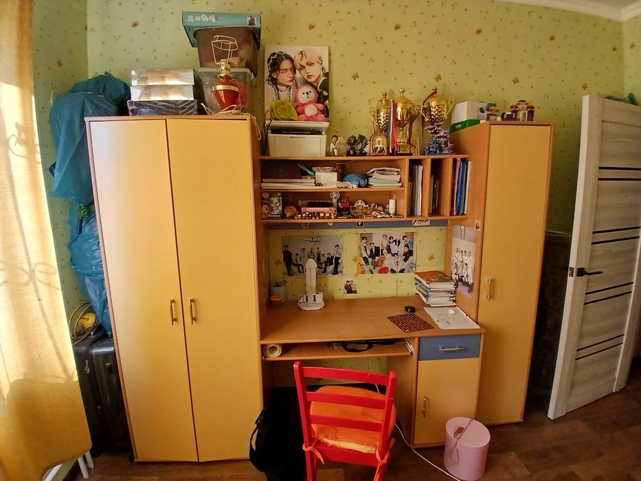 Стол шкаф в детскую