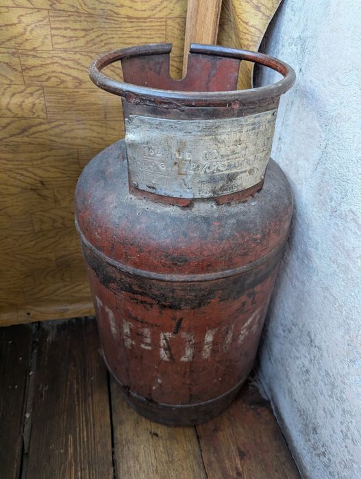 Газовый баллон 27л