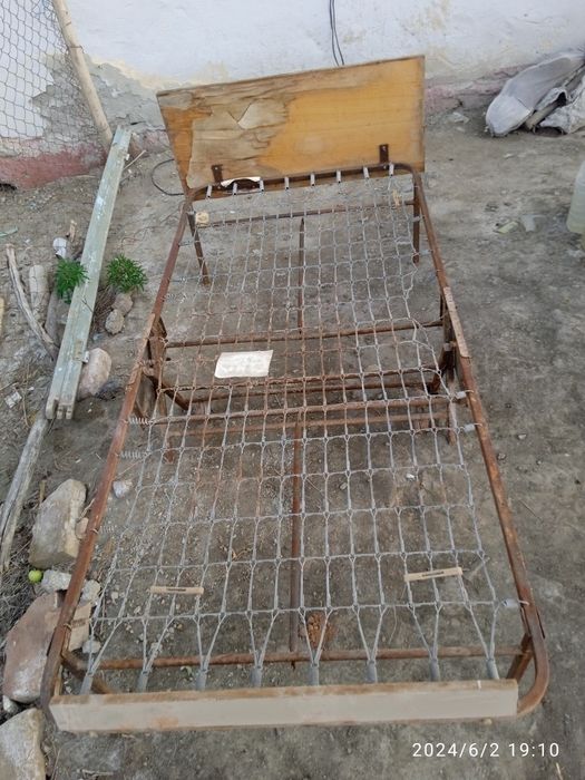 Б/у, продаётся трубы пластик, чугунный, газовая плиталита