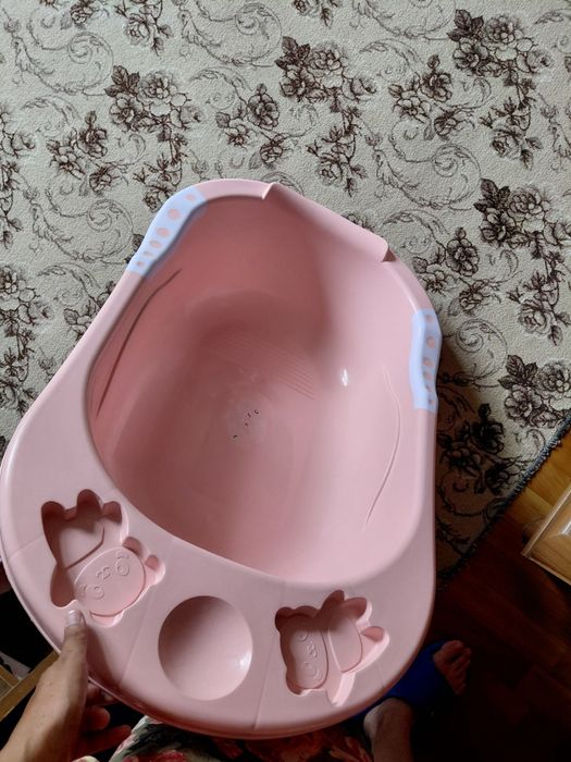 Продаю детский тазик 2000т