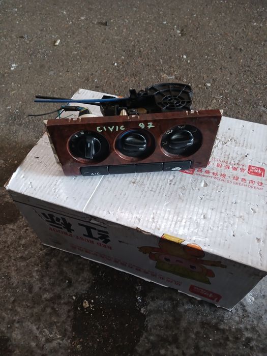 Включатель печки Хонда Цивик 1997г