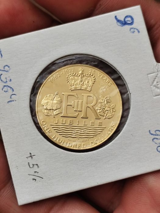 100 златни долара острови Кук