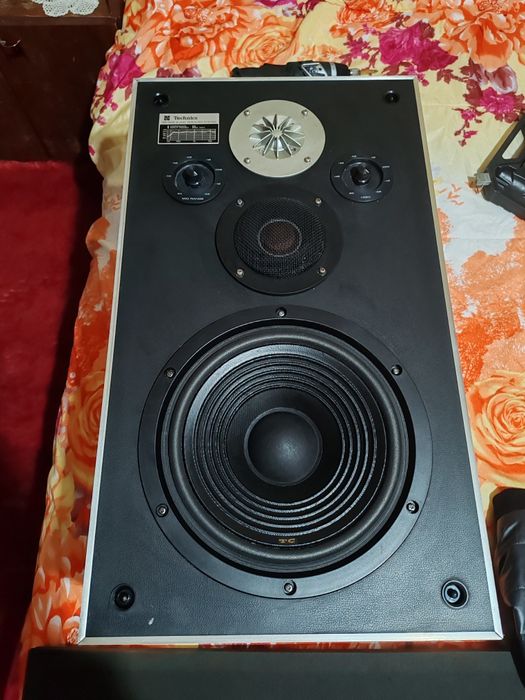 Technics SB-402 най високия клас от тази серия за годините си 1976г.