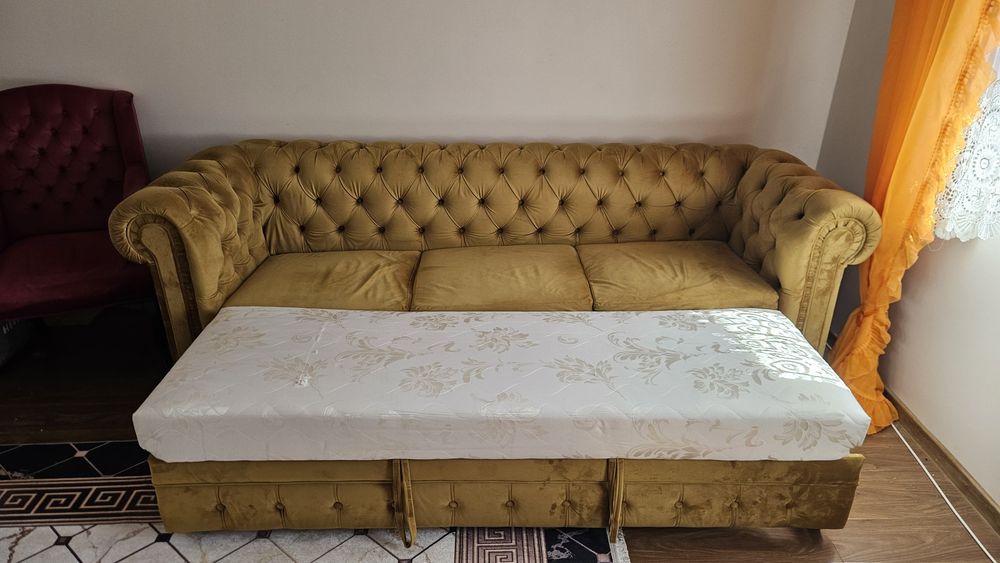 Canapea Chesterfield extensibila