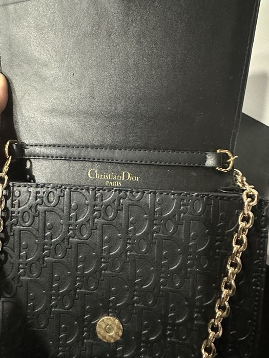 Черна чанта от изкуствена кожа