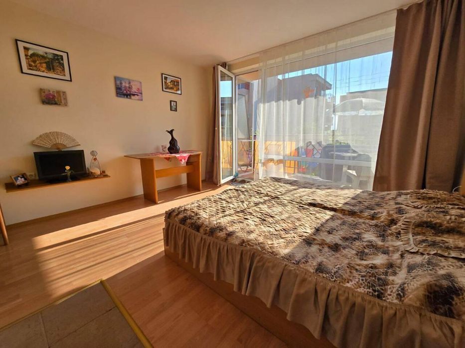 Продава се Едностаен апартамент в к.к. Слънчев бряг - 40 кв.м за 1375 €/кв.м - Снимка #2