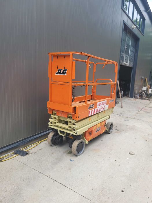 Ножична вишка  JLG 1930ES