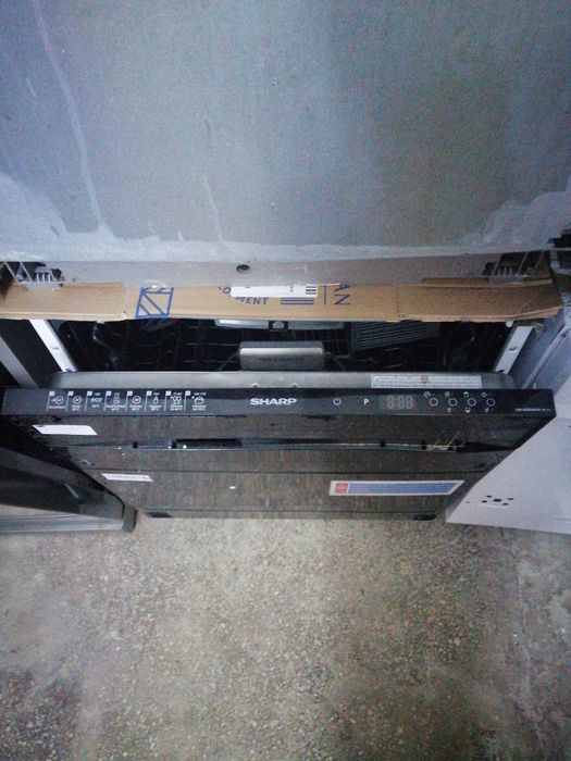 Mașina de spălat, vase, SHARP