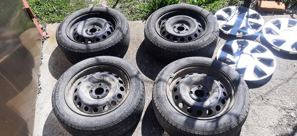 Jante+anvelope de iarna 185 60 15 cu prindere 4x100