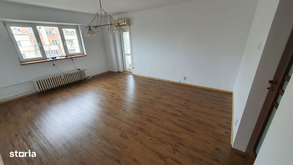 Apartament 3 camere Cal. Călăraşi - Muncii, Proaspăt renovat!